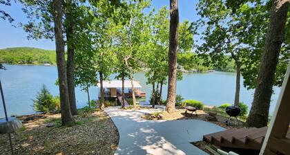 Whispering Winds - Great House on a Great Point