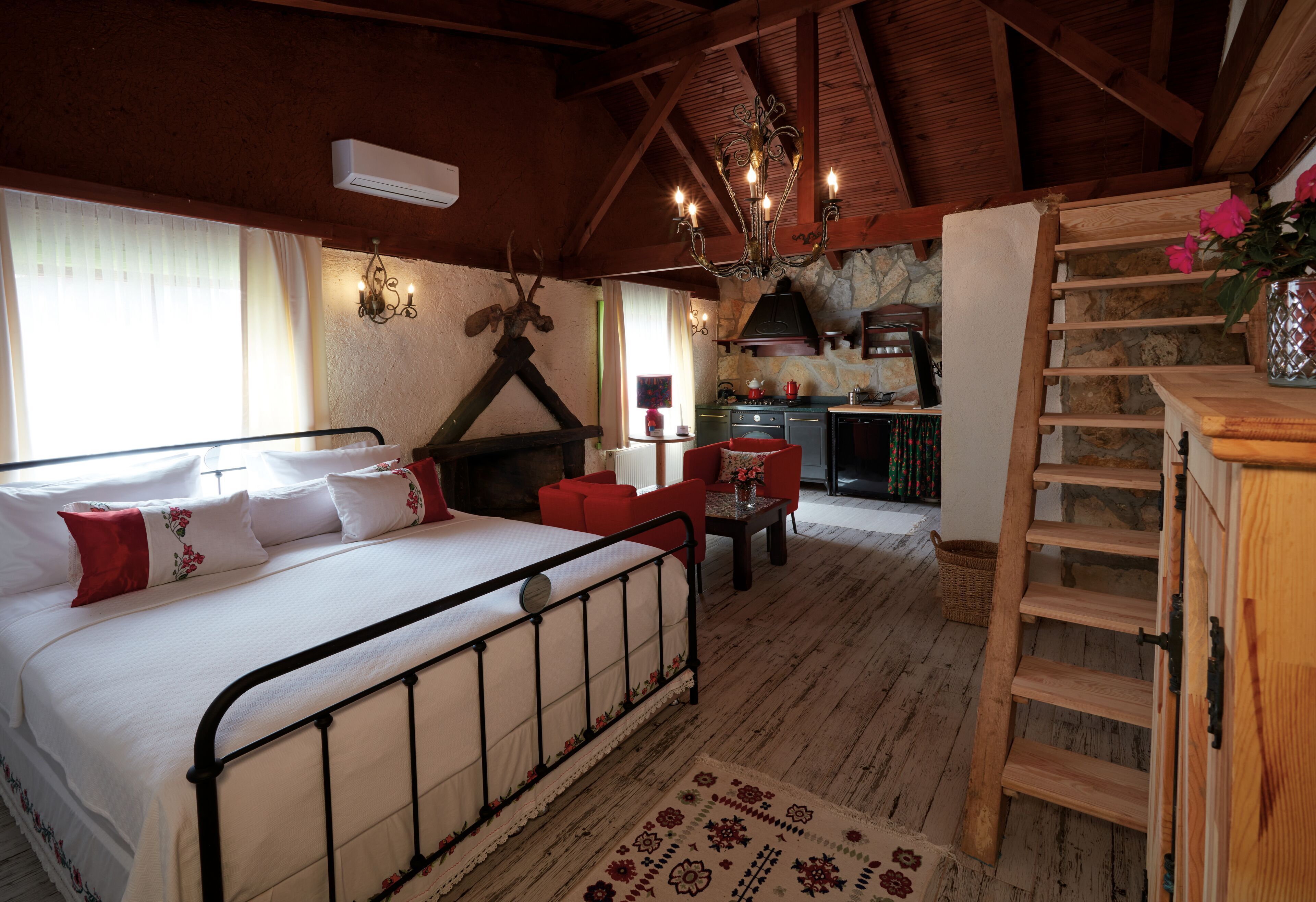 Egyptian cotton sheets, premium bedding, free minibar