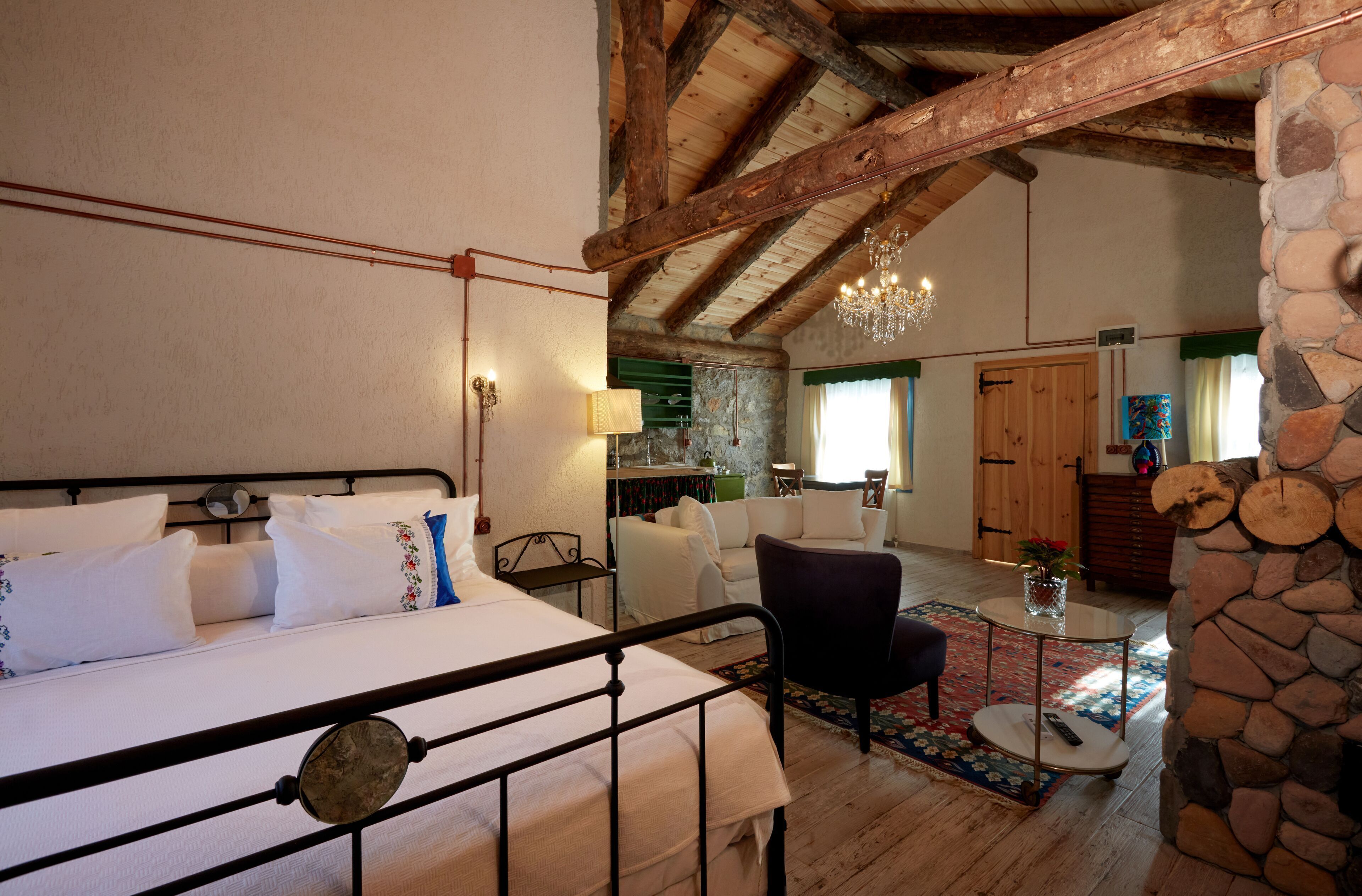 Egyptian cotton sheets, premium bedding, free minibar