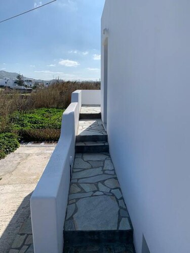 SUN Studio 4 - Close TO 180 Sunset BAR