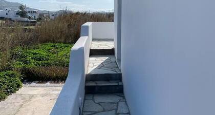 SUN Studio 4 - Close TO 180 Sunset BAR