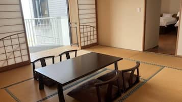 Familienzimmer, 1 Schlafzimmer, Nichtraucher, Meerblick | 1 Schlafzimmer, kostenloses WLAN