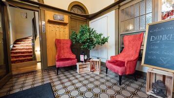 Pintu masuk interior