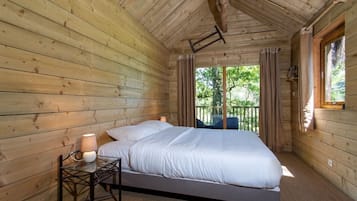 Panoramic Cabin | 1 bedroom, Egyptian cotton sheets, premium bedding, memory foam beds