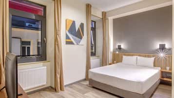 Suite superior | 1 dormitorio, cortinas opacas, tabla de planchar con plancha