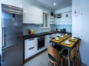Villa (Three Bedroom Villa with Balcony and ) | Private kitchen - Bleu Villa (Dubrovnik)