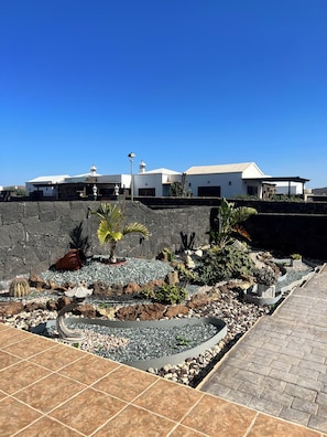 Property grounds - Villa Jaira (LA VEGUETA)