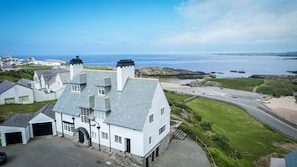 Cottage | Beach | Beach nearby