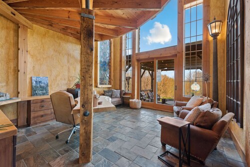 Stunning castle with working vineyard - the ultimate luxury VRBO property!