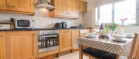 Cottage | Interior
