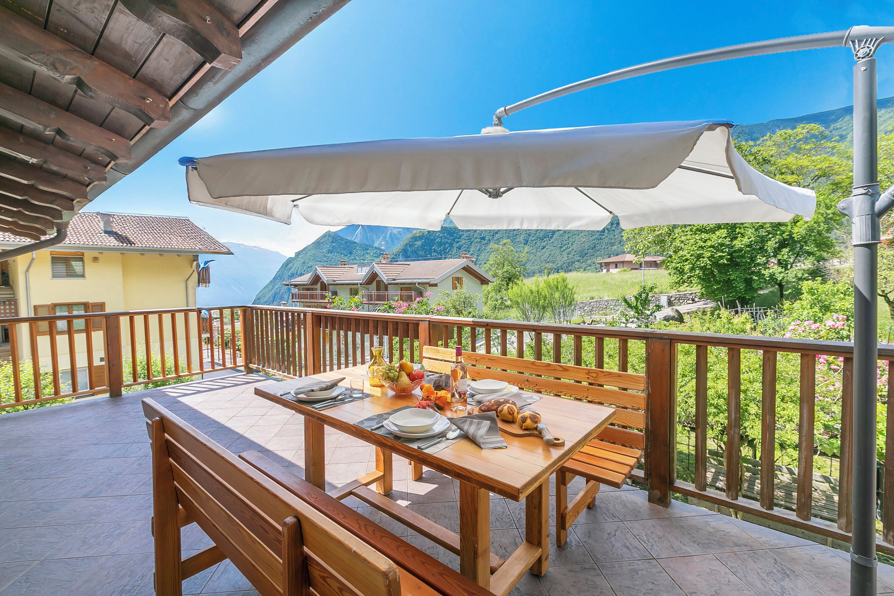 Tempat makan outdoor