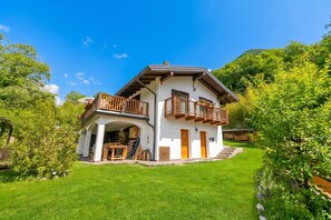 Familienhaus, Mehrere Schlafzimmer (Casa Tra Borgo e Lago) | Außenbereich