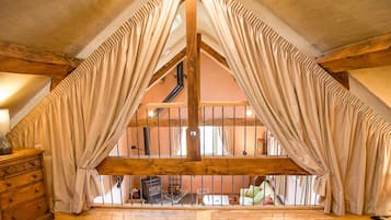 Cottage | Lobby