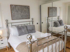 Cottage | Interior - Wyvill House (Scarborough)