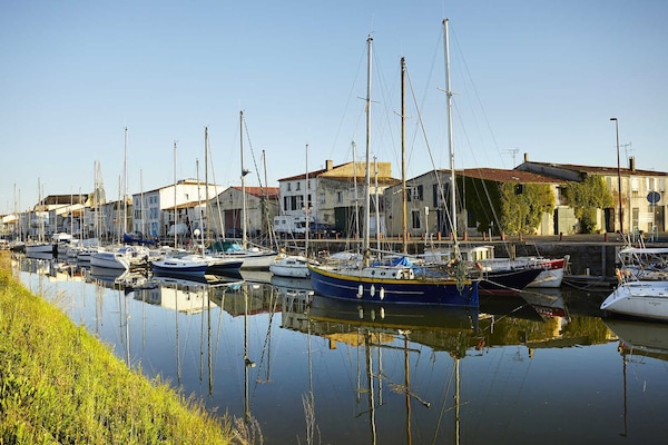 le port de Marans