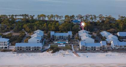 300 Ocean Mile: 150 Steps to Beach! Kid Friendly, 2 Pools, Bikes!