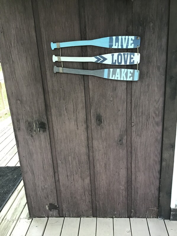 Miscellaneous - Kelly Lake Cabin with beautiful sand beach (Suring)