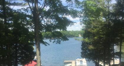 Kelly Lake Cabin with beautiful sand beach