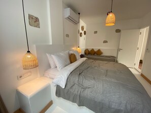 Comfort Triple Room | Minibar, in-room safe, soundproofing, iron/ironing board - Mastika Boheme Alacati (Cesme)