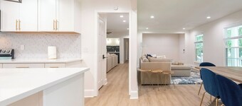 Stunning Updated 3BR 2BA Mint Hill retreat near all that Charlotte has to offer!