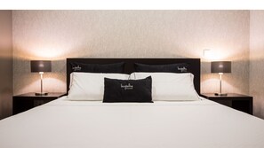 1 habitación, tabla de planchar con plancha, internet y ropa de cama 