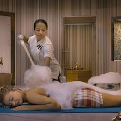 Couples treatment room(s), sauna, hot tub, steam room