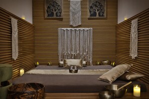 Couples treatment rooms, sauna, hot tub, steam room, Turkish bath - ZOYA Health & Wellbeing Resort (Ajman)