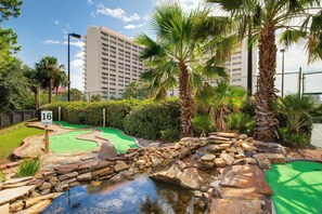 Property grounds - "Water Song" Lovely Miramar Beach Condo in Tops'L Pool (Miramar Beach)