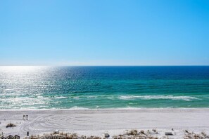 Beach nearby - "Water Song" Lovely Miramar Beach Condo in Tops'L Pool (Miramar Beach)