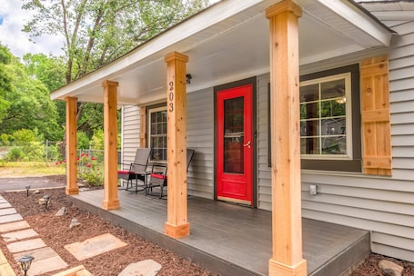 Terrace/patio. "Riverside Cottage" in Mt. Holly — Quiet, Cozy Retreat by Whitewater Center