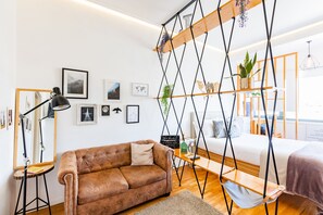 Studio, City View | Individually decorated, free WiFi, bed sheets