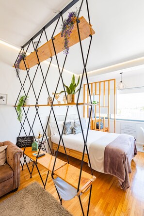Studio, City View | Individually decorated, free WiFi, bed sheets