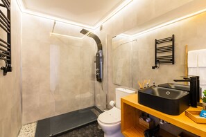 Studio, City View | Bathroom