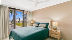 3 bedrooms, Internet - San Simeon 4 - Ground Floor, Absolute Beachfront T (Tugun)