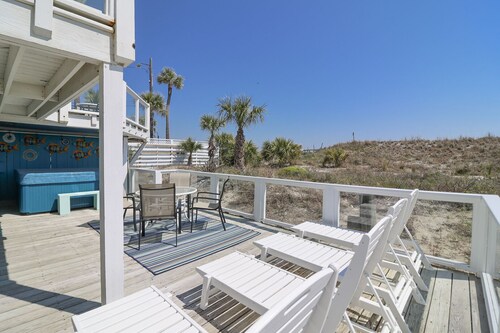 Original Oceanfront Tybee Cottage 3 bdrm w/ HOT TUB Oceanfront Cottage Rentals Home Collection
