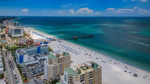 Frenchy's Cottage 486 in Clearwater Beach