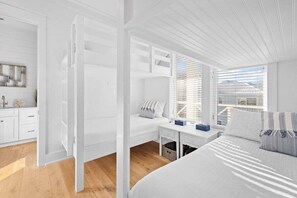 5 bedrooms, desk, iron/ironing board, travel cot