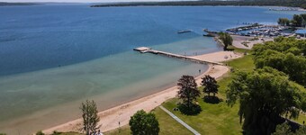 A Boater's Paradise | Lake Charlevoix | Private 60' Dock | Dog Friendly!
