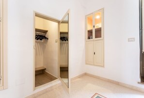 Basic Apartment - La Dimora di Giorgio & Silene La Principessa (Matino)