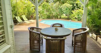 Villa Sisley, 4/6 pers., piscine privée, plage à 100 m.