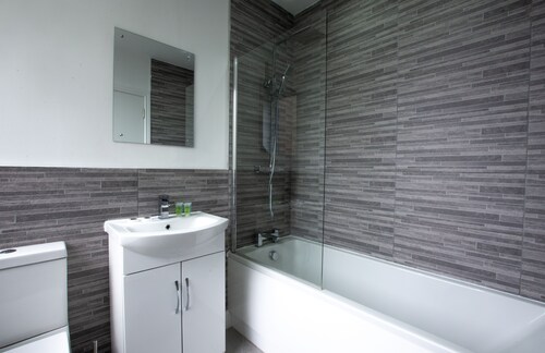 Charles Hope Apartments Swindon