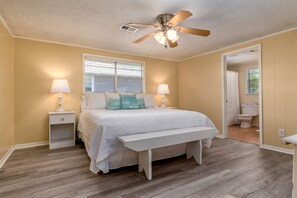 3 bedrooms, WiFi, bed sheets