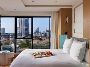Free minibar, in-room safe, blackout drapes, soundproofing - Elkonin Tel Aviv - MGallery (Tel Aviv)