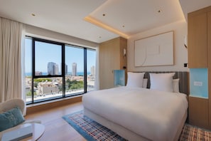 Free minibar, in-room safe, blackout drapes, soundproofing - Elkonin Tel Aviv - MGallery (Tel Aviv)