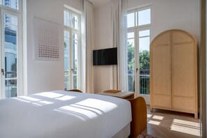 Minibar gratuït, caixa forta a l'habitació i cortines opaques