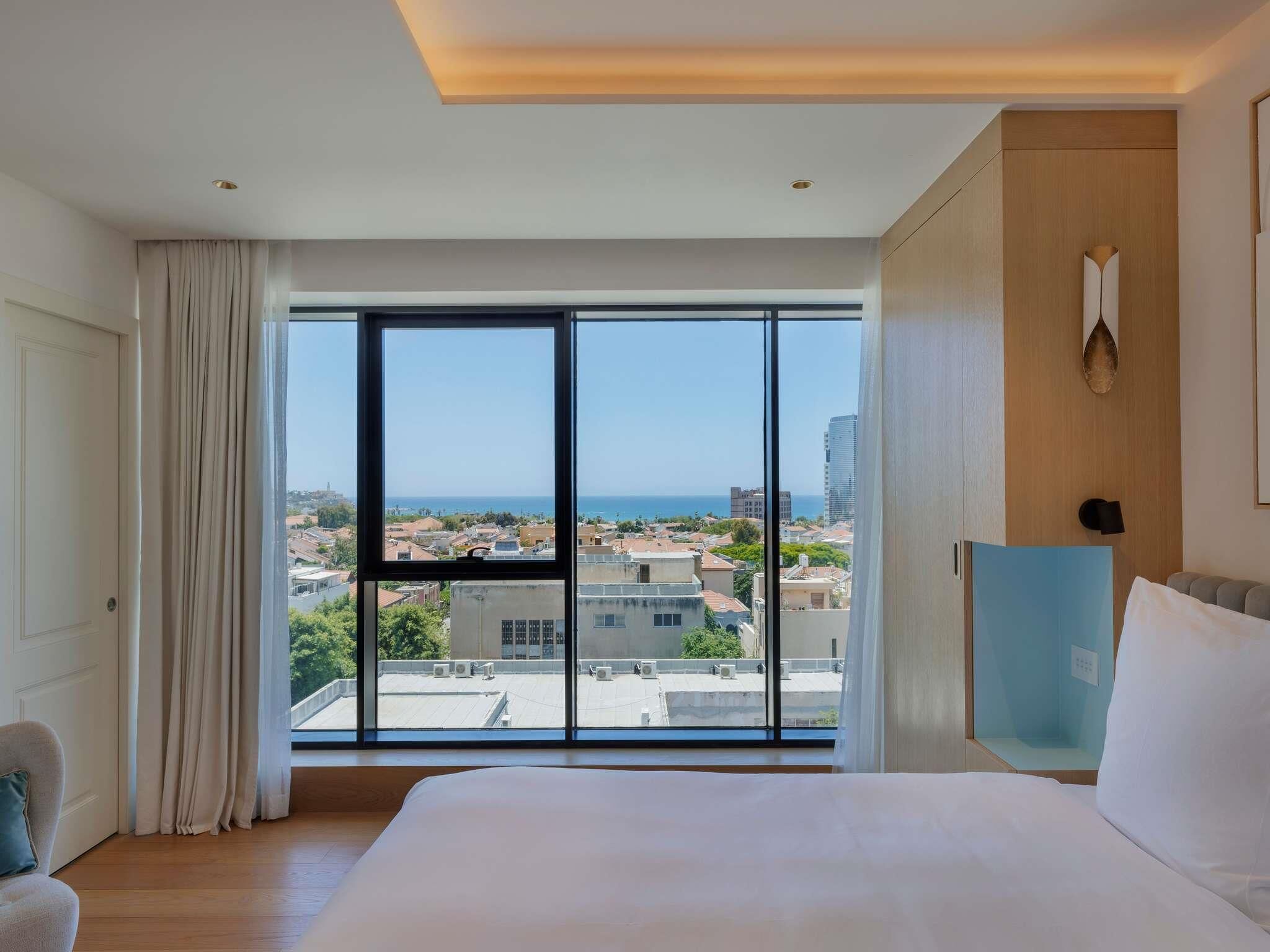Articles gratuits dans le mini-bar, coffres-forts dans les chambres