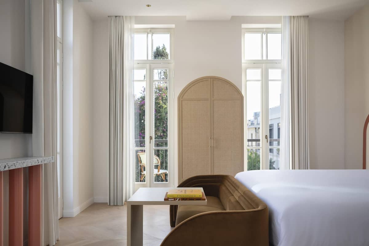 Deluxe Room, 1 King Bed, Terrace | Free minibar, in-room safe, blackout drapes, soundproofing