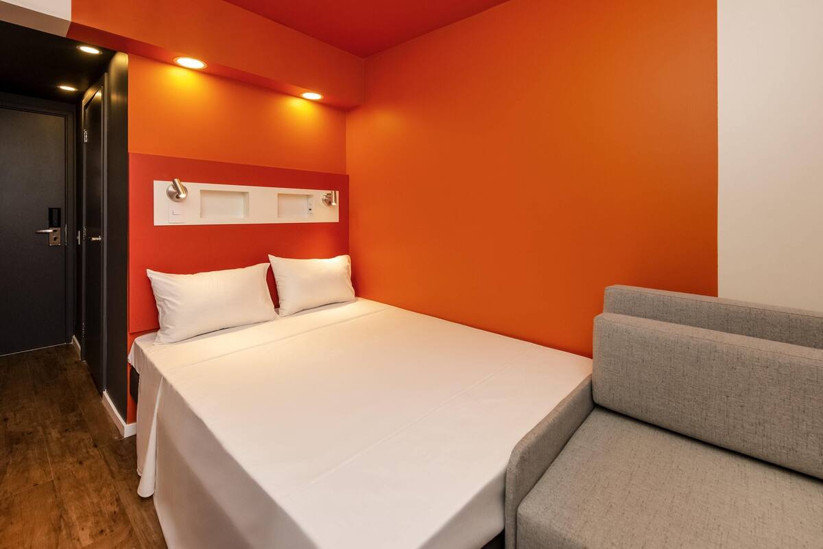 Standard Room, 1 Double Bed with Sofa bed | Blackout drapes, soundproofing, WiFi (free), individually decorated