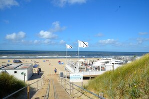 Vlak bij het strand