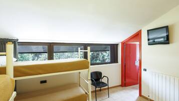 Free WiFi, bed sheets, wheelchair access